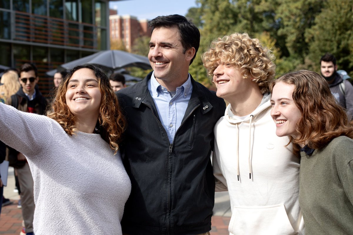 JeffJacksonNC's tweet image. Thank you NC State! Over 200 of you joined us for one of our best town halls yet.

We talked about student debt, small business growth, bringing the ag community into the climate coalition, women in STEM, the pink tax, and Wu-Tang (forever).