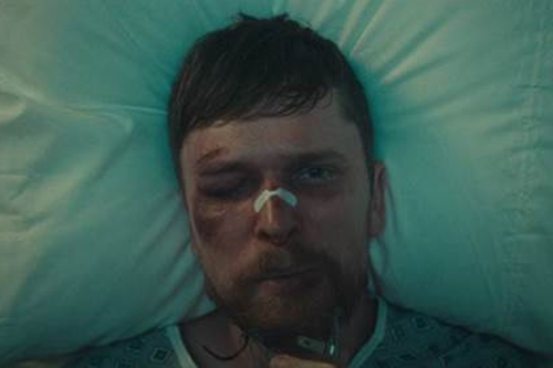 Watch <a href="/jamesblake/">James Blake</a> go from being bruised and bloodied in a hospital to the beach in this emotionally charged, stirring music video!  

musiqtone.com/music/thepremi…

#FamousLastWords