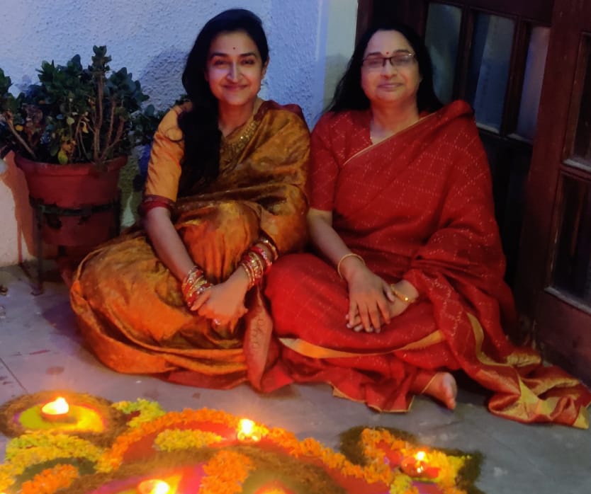 juhiesingh's tweet photo. Happy Diwali #शुभ दीपावली https://t.co/ZmJe5OMhnw