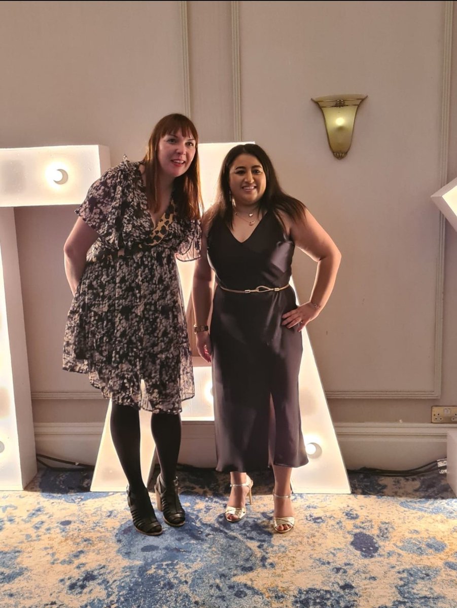 Looking bloomin' marvelous, ladies!! 
The whole of #SHU and #TeamHallam are so proud of @IfrahSalih for her wonderful nomination and being in the finals of the @NursingTimes awards. Have a wonderful time! You're already a winner 🏆 
#SNTA
#SNTA2021