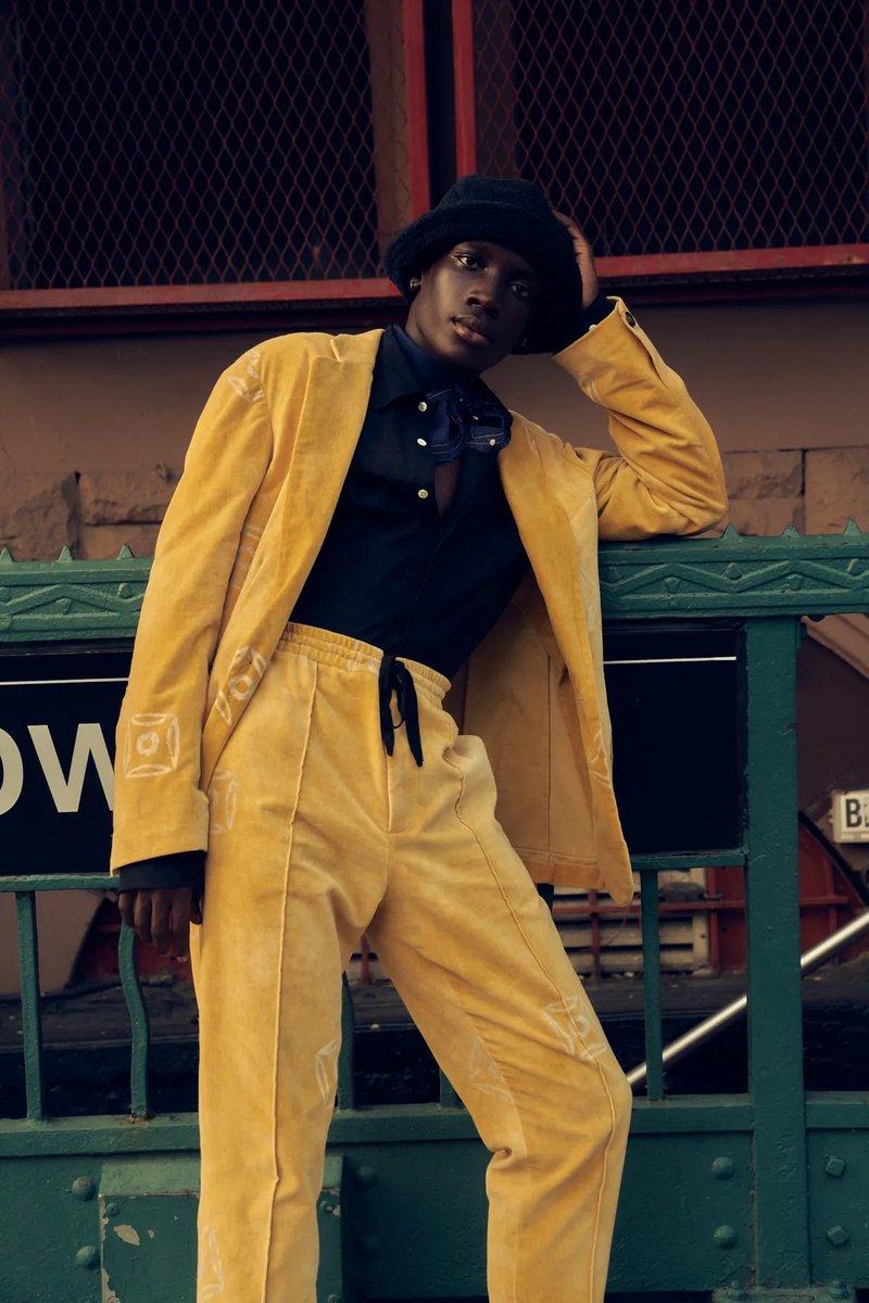 AfricanFashFndn's tweet photo. With the use of locally sourced fabrics and cultural fabrics, @PostImperialism uses their pieces to push cultural futures and incorporates modern silhouettes to achieve their aim.
#AfricanFashionFoundation #AFFspotlight #PostImperial https://t.co/Ale2P3syjI