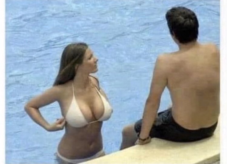 Humourr_ tweet picture