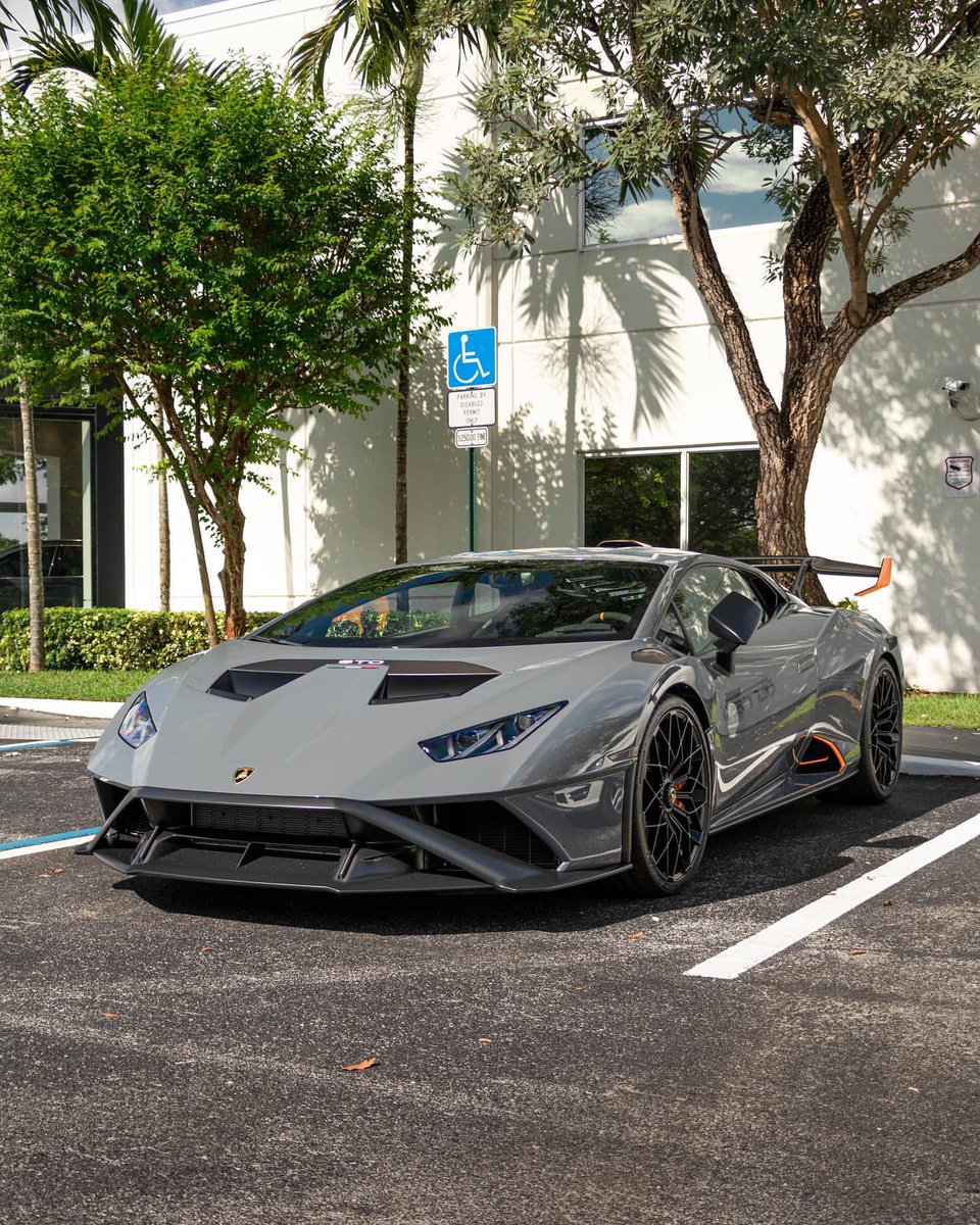 carpxrnpicx's tweet photo. Huracan STO https://t.co/chpBucegwn