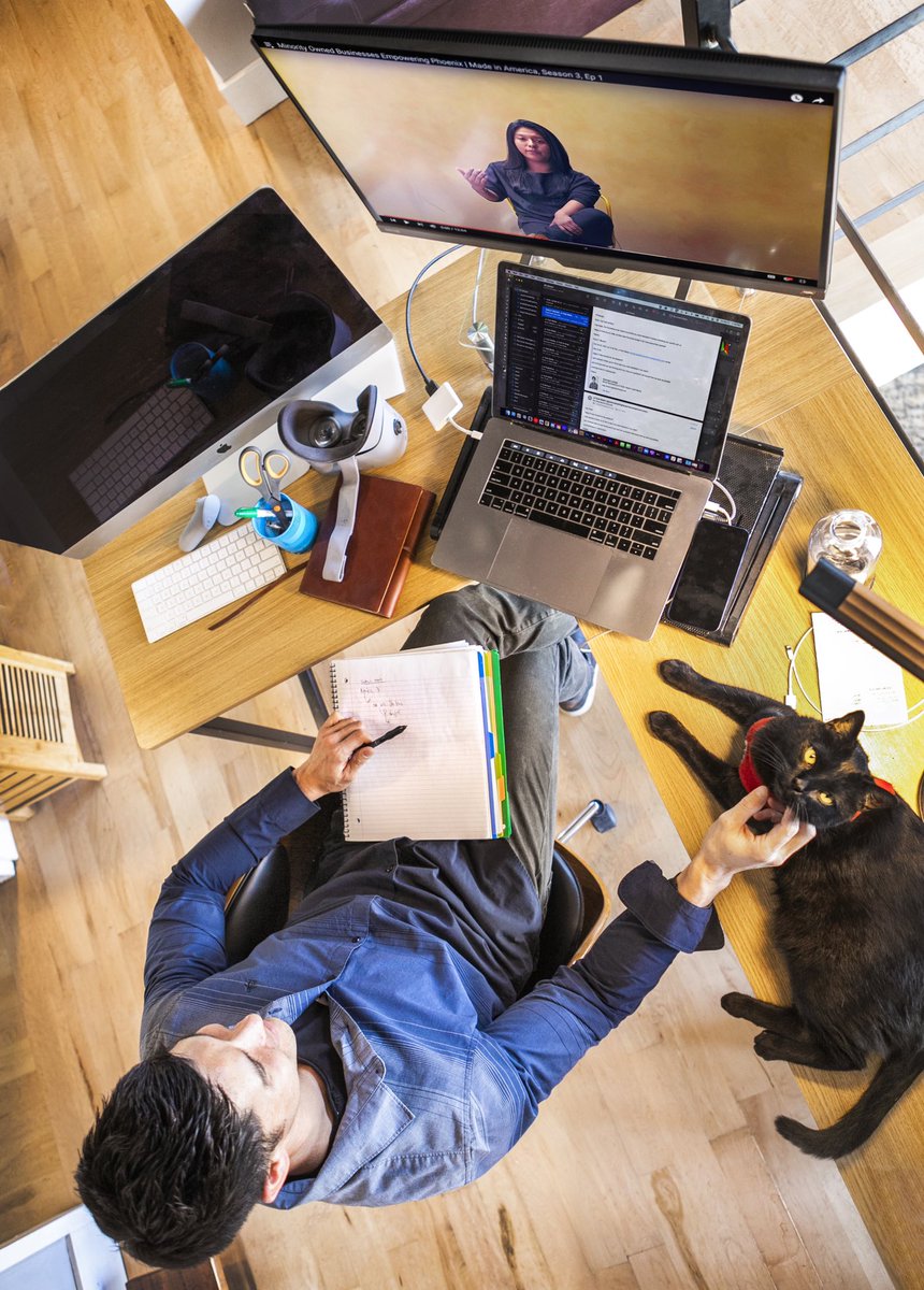 🚨Must Watch Alert!!🚨Have you seen the show - Made in America on Youtube? Its a doc-series about entrepreneurs in underserved communities - produced by <a href="/GoDaddy/">GoDaddy</a>. Now in its 3rd season! I highly recommend it - watch at  bit.ly/gdmadeinamerica #MadeInAmerica #GoDaddyPartner