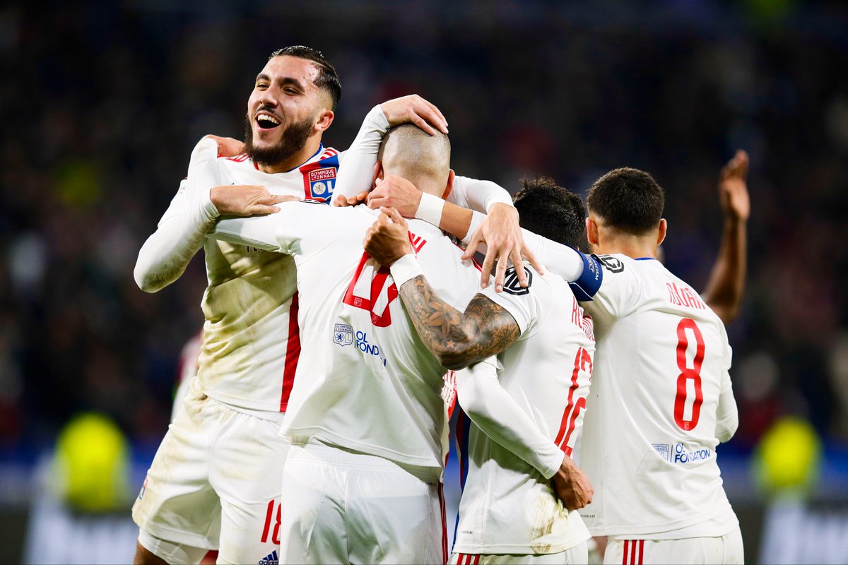ActuFoot_'s tweet photo. 🔴 OFFICIEL ! L’OL se qualifie directement pour les 8es de finale de l’#UEL ! 🦁

Les Lyonnais ont pris 12 points sur 12 possibles dans leur groupe. 🔥 https://t.co/TDGxqWZqOY