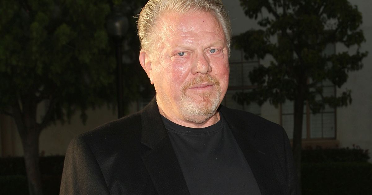 ComicBook's tweet photo. William Lucking, best known to some as "Piney" on Sons of Anarchy, has passed away at the age of 80. https://t.co/JKcKcdkw4s https://t.co/4O0t8dJcDN
