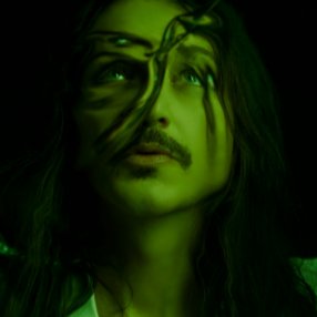 thefeelingslide's tweet photo. I NEED IN MY LIFE A @PLACEBOWORLD VIDEO WITH BRIAN MOLKO WEARING THAT MUSTACHE πππβ¨
#PLACEBO #PlaceboVideo #Placebo8 #BrianMolko #BrianMolkoMoustache https://t.co/SJtsksArT1