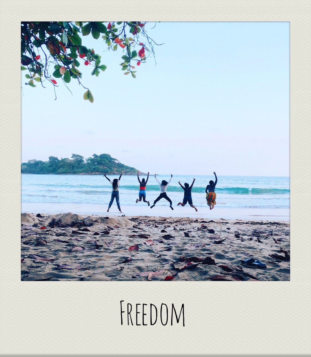 Something like a bird...

#travellingfriends #travelghana #ezilebay