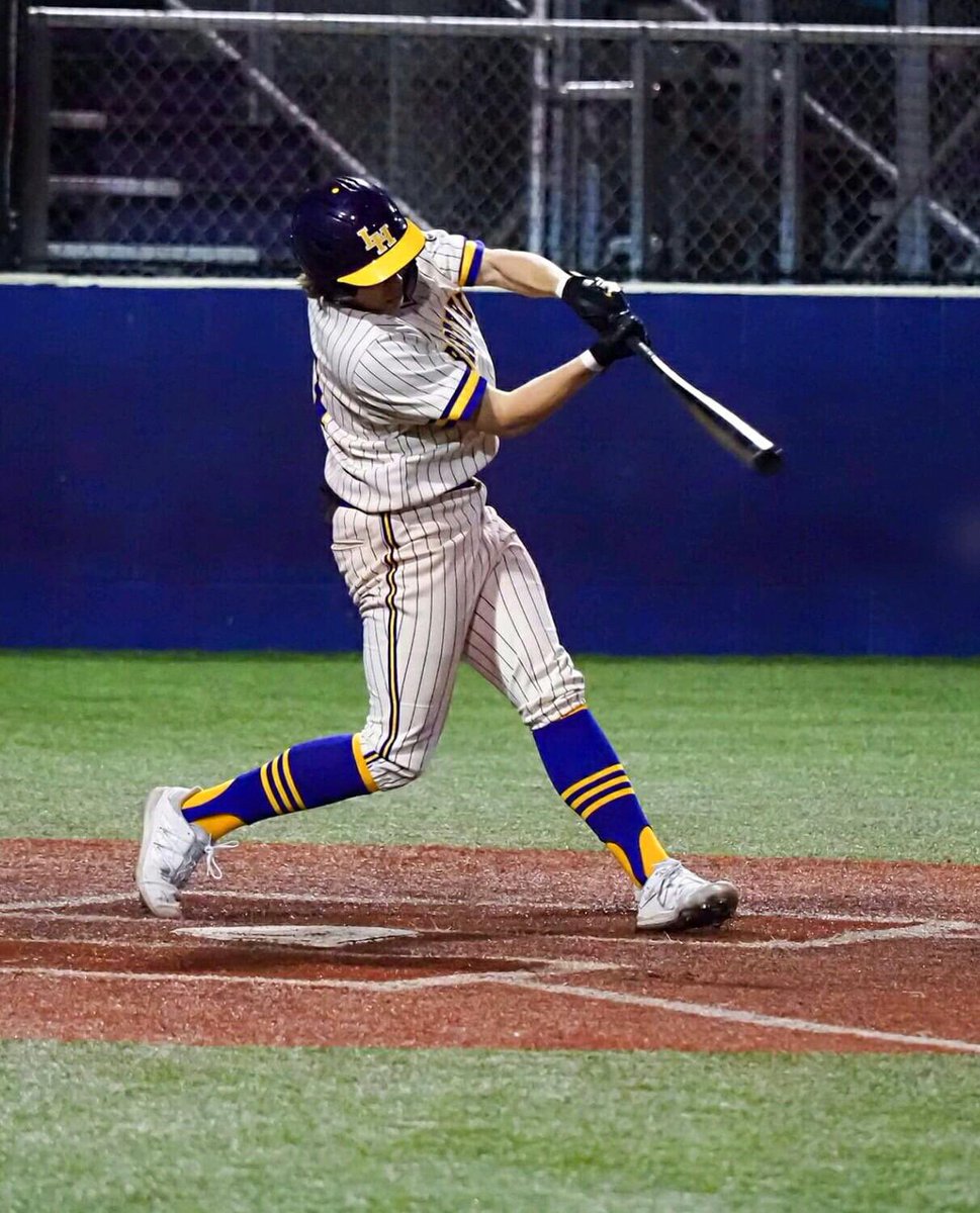 trent_eller's tweet photo. I am proud to announce that I will be continuing my academic and athletic career at The University of Texas at Dallas. I would like to thank my family, coaches, and especially my parents who have helped me along my journey.@UTDBaseball @LibertyHillBB @GPSTEXASBASEBA1 https://t.co/OFPL0rduNw