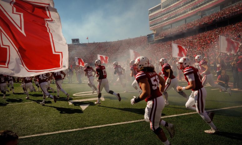 OlandoTrader's tweet photo. After a great conversation with @coach_frost i am beyond blessed to receive an offer to Nebraska https://t.co/Tv1vdJRWId
