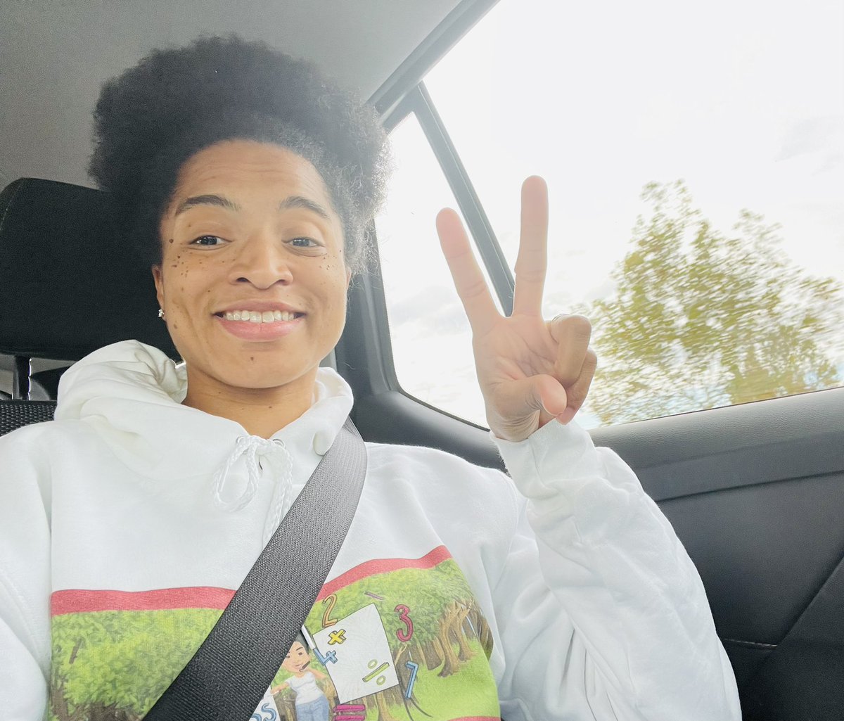 MrsKeziahFinney's tweet photo. Headed to another Pop-Up Math Class! Always hype for these moments. Buckle Up, Bundle Up and Drive Safe Everybody. Spread Love, Spread Joy and Keep Your Peace. #lyricalmath #popupmathclass https://t.co/WBEzcqRRaw