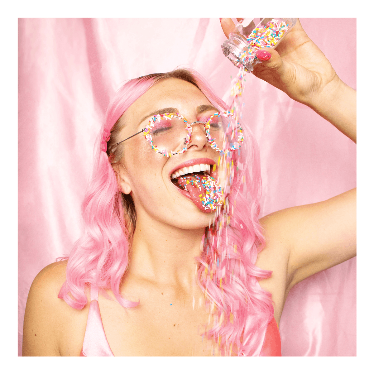 WellEmpowered's tweet photo. After Halloween, are you ready to kick sugar to the curb?? 🍭Register + join my upcoming 30 minute webinar, Monday 11/8, 12p CDT for a conversation on being freed up, empowered + in the driver's seat around sugar! https://t.co/D3DtacX6jD

#halloweencandy #candycorn #kicksugar https://t.co/61gKVb06Vb