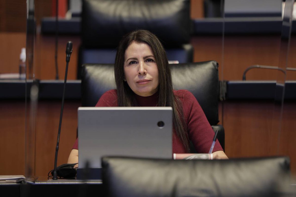 SenGriceldaVal's tweet photo. En Sesión hicimos un sensible llamado al Titular de la @Hacienda_Mexico, @R_Ramirez_O, para que se liberen los pagos de los trabajadores del #EstadoDeColima, ya que por más de cincuenta días no han cobrado su salario, deseamos una pronta solución.
@MorenaSenadores #LXVLegislatura https://t.co/QUgwoo75py
