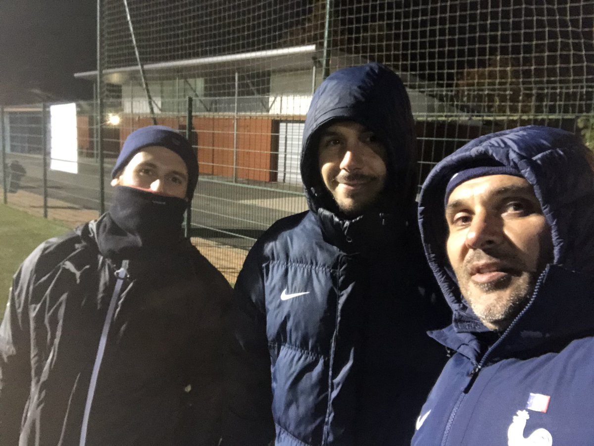 Observation BEF <a href="/LigueFootballNA/">Ligue de Football Nouvelle-Aquitaine ⭐️⭐️</a> #Kevin Olimpa avec le tuteur #Chanturier Mathieu et le capitaine <a href="/JeremMazurezak/">Jérémy Mazurezak</a> en formation CFF2 🥶🥶.