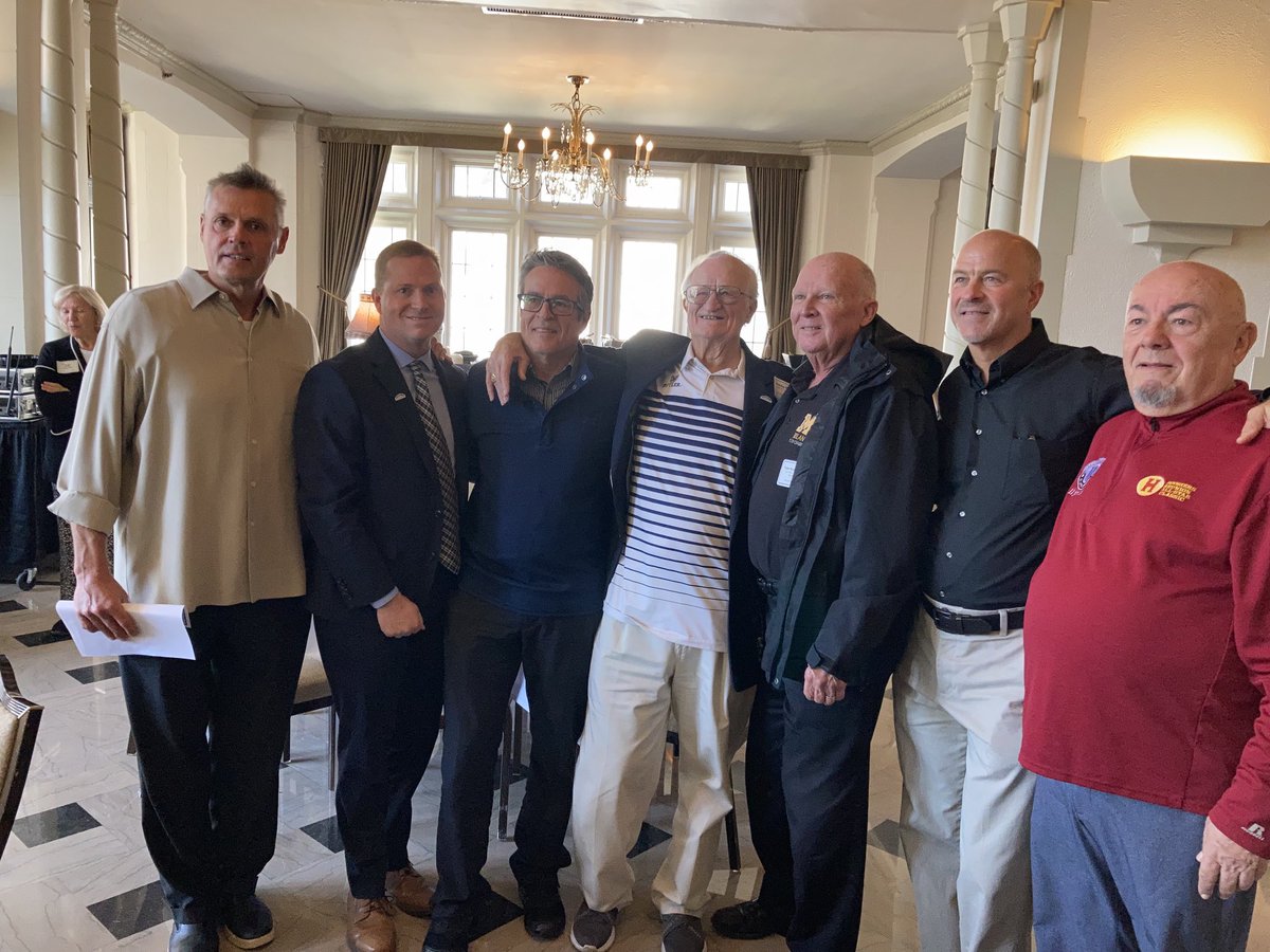 So great celebrating the 35th Anniversary of the movie Hoosiers today, what a legacy they’ve left! ⁦<a href="/Pinqball/">Angelo Pizzo</a>⁩ ⁦<a href="/ButlerWarSong/">Historic Hinkle</a>⁩ ⁦<a href="/milan54museum/">Milan 54 Hoosiers Mu</a>⁩