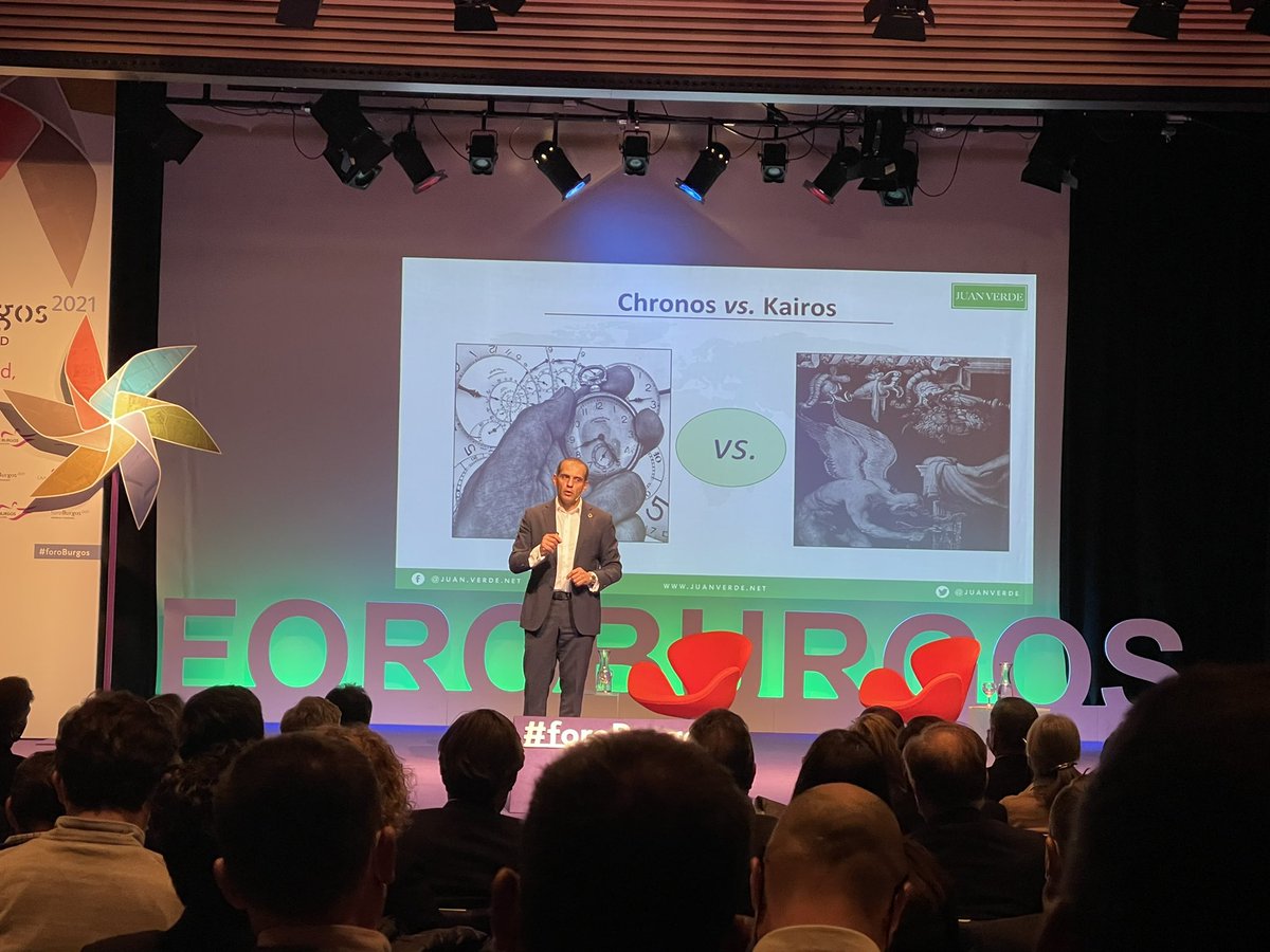 Fantástico <a href="/juanverde/">Juan Verde</a> en #foroburgos con un gran discurso sobre la sostenibilidad como nuevo pilar de la competitividad empresarial. Orgulloso de un español en USA