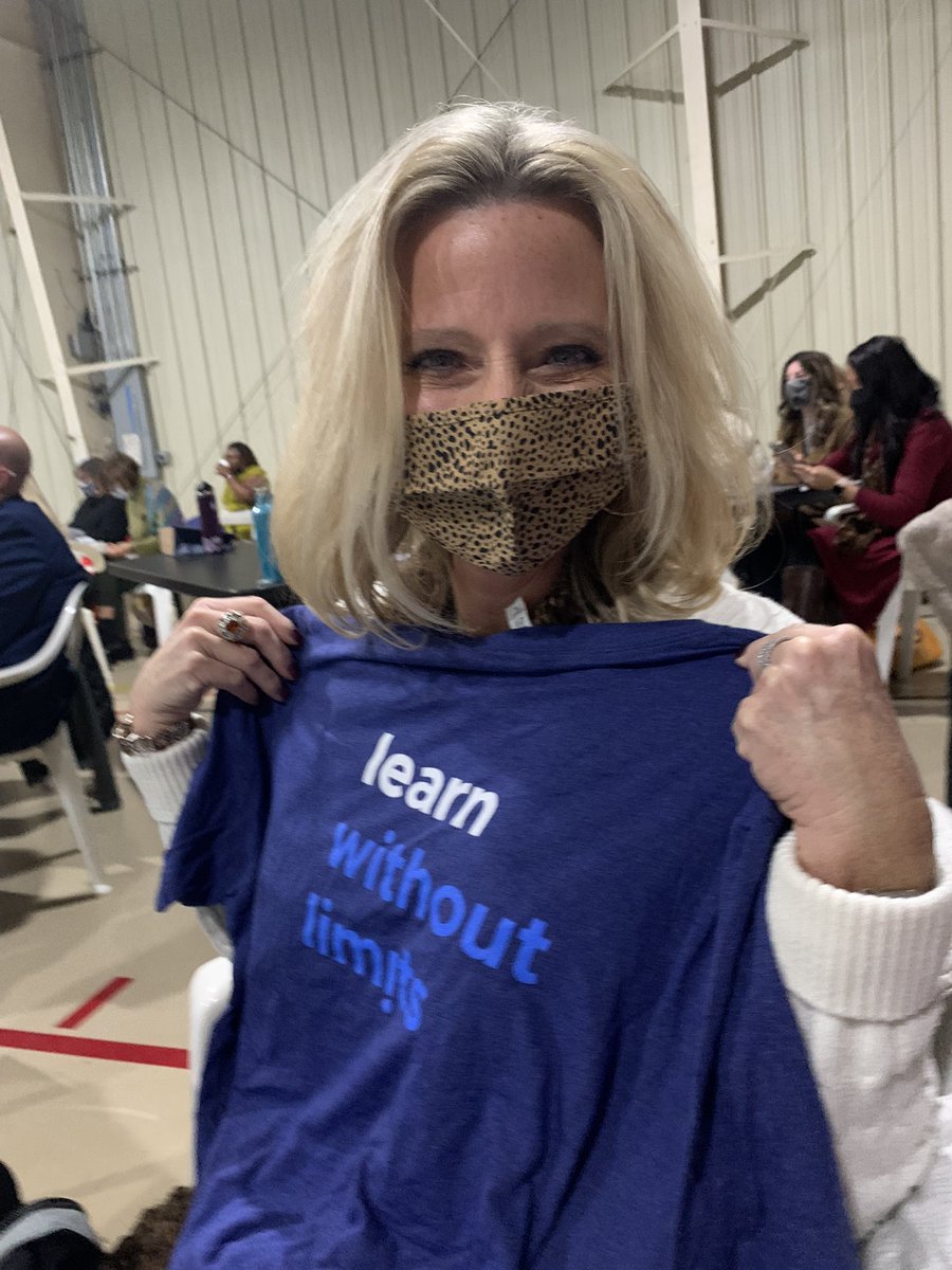 ReginaPropst's tweet photo. Love #coachfest! @CarlaBurns409 @catawbaschools https://t.co/MZ27xrCtdp