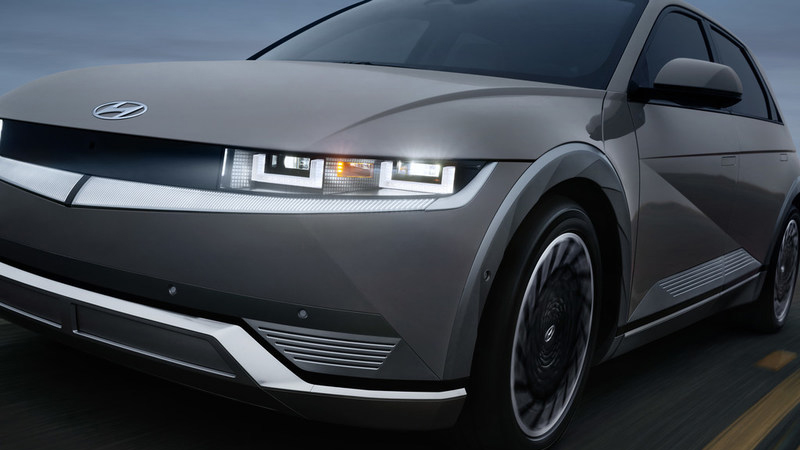 MobileSyrup's tweet photo. Hyundai releases Canadian pricing for anticipated Ioniq 5 electric vehicle
https://t.co/rSKlg0ki3X https://t.co/us3q0mTbSH