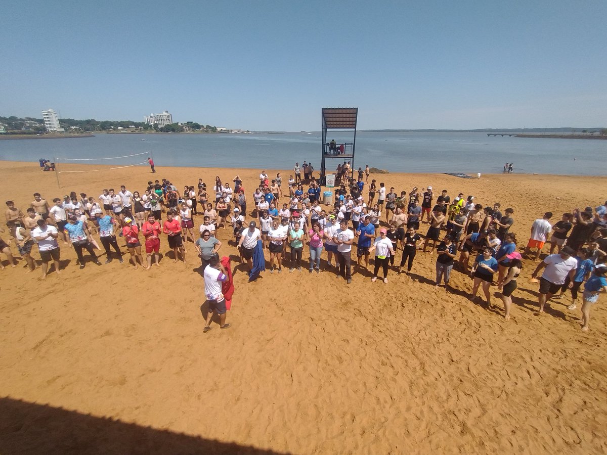 NatiiValiente's tweet photo. Juegos de playa! actividad recreativa y deportiva #Posadas
@jalbertogalarza
@miguel_sedoff @herrerayflia @noelialeyria @DirEducFIsica @prevenciondead1 @HoracioNacke @Hectorjcorti https://t.co/ufCSf9FLzH