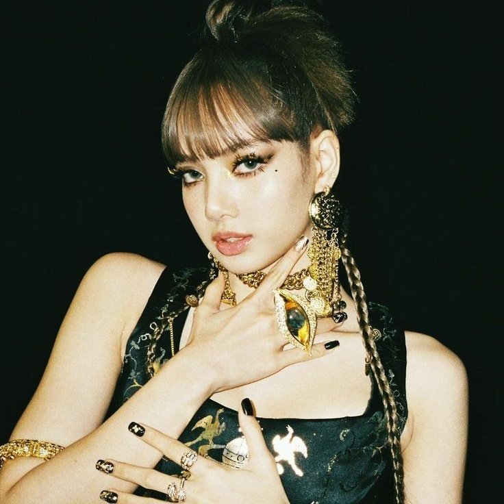 BPInfobrazil's tweet photo. • 🚨|-A votação do "Fans Choice TOP 10" do MAMA 2021 começou! 

Votem em LISA e ROSÉ ao mesmo tempo e na mesma conta, basta selecionar as duas e seguir o processo de votação. 

📥
🔗 https://t.co/dbeKW6QyPZ

@BLACKPINK #ROSÉ #LISA https://t.co/NhvOA5meJg