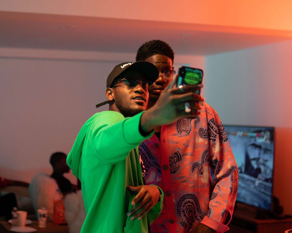 MrFranglish's tweet photo. 00h 🍾🔥🕺🏾 … masterclass ? Le peuple va confirmer cette nuit https://t.co/3eijpbsPo9