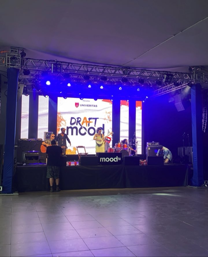 radiomoodfm's tweet photo. Segundo dia de #DraftMood 2021!
Acompanhem em nossos stories @radiomoodfm no Instagram 🥰 https://t.co/hEYxqzEAQk