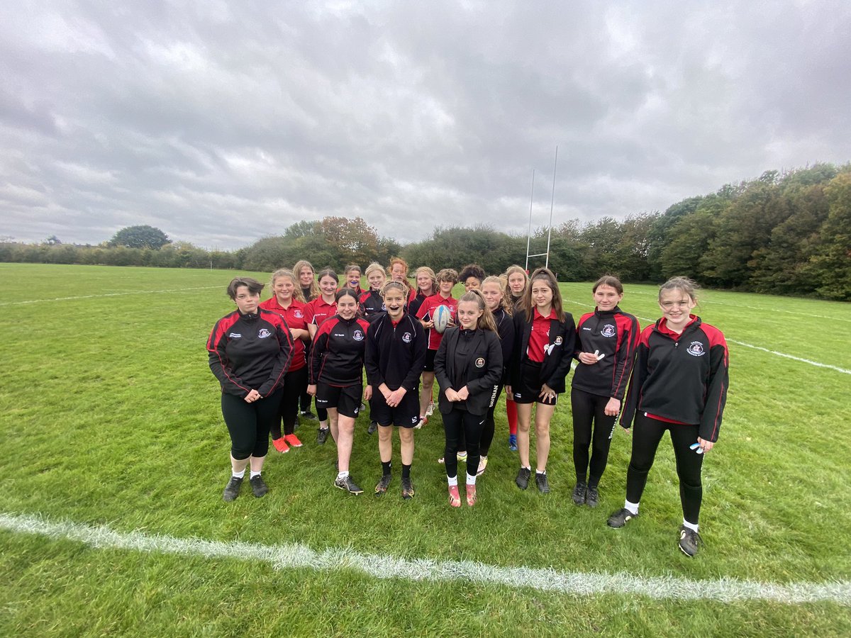 DavenantPE's tweet photo. Awesome @DavenantFS U15 Girls Rugby debut @essexschsrugby festival hosted at Robert Clack Schl today winning 2 out of 3 games 🙌🏽🤦🏻‍♀️ https://t.co/rJMGIxPa3t