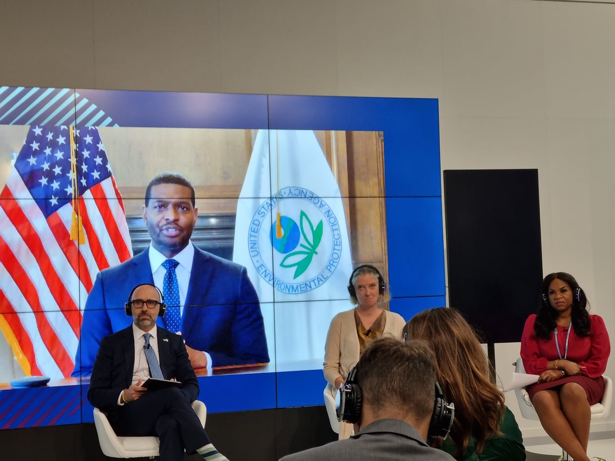 MKellyLPG's tweet photo. @WorldLPGAssoc member @DymphnaVDL head of the @cleancooking speaking in the #uscenter with the #EPA about the benefits of #cleancooking #LPG #TogetherForOurPlanet https://t.co/OTkxSd6Coy
