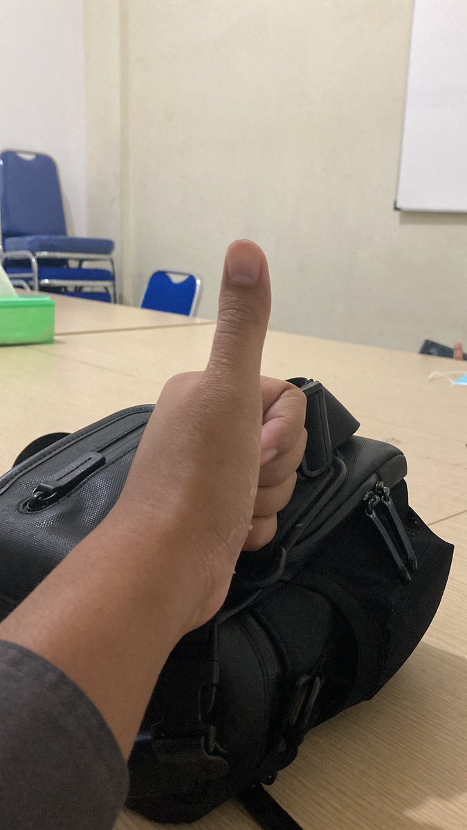 husni tweet media