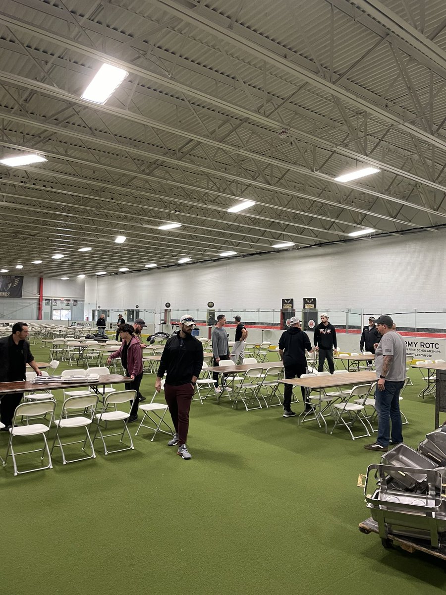 FlyersWarriors's tweet photo. Set up is underway! See you all tomorrow for the @usahockey #WarriorClassic sponsored by @pinkwhitney https://t.co/FlkDG7ChCf