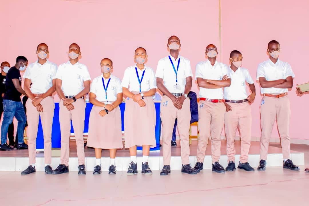 RealHabumugisha's tweet photo. "A winner is a dreamer who never gives up"College du Christ Roi Received a trophy from Siyavula schools Maths league. Thanks to @SiyavulaRwanda @Siyavula @Rwanda_Edu @REBRwanda @NESA_Rwanda @NyanzaDistrict @BasileUwimana it was a competition of Mathematics @TTP_Rwanda https://t.co/WTctyYLJfI