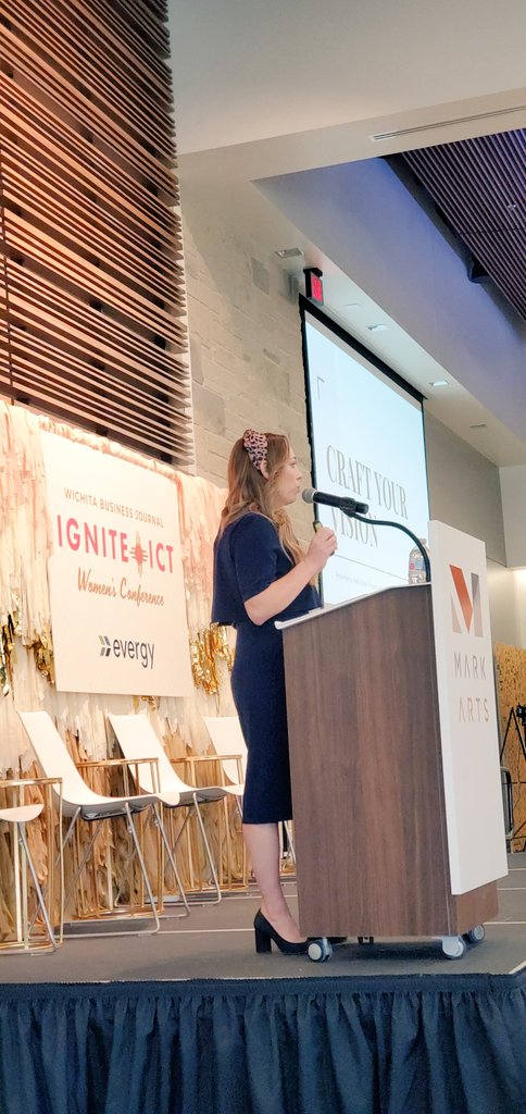 Next at Ignite ICT is Audra Dinell with The Thread: A Women's Collective. Showing us how to craft the vision for our life! #WBJIGNITEICT