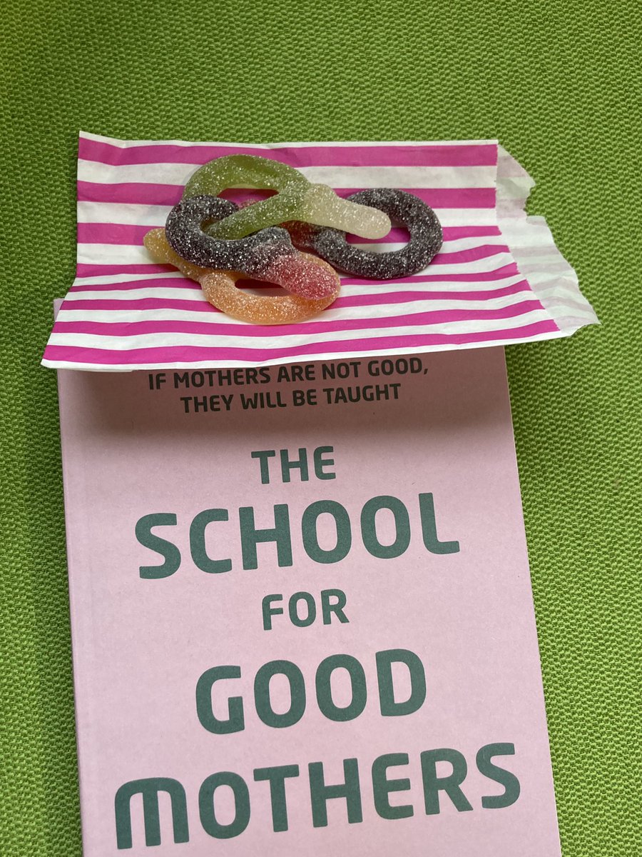 #TheSchoolforGoodMothers proof drop - this haribo lover is all in and can’t wait to read this incredible and warm thriller ✨✨ 🍬