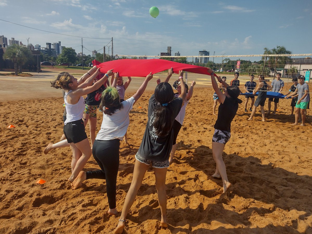 NatiiValiente's tweet photo. Juegos de playa! actividad recreativa y deportiva #Posadas
@jalbertogalarza
@miguel_sedoff @herrerayflia @noelialeyria @DirEducFIsica @prevenciondead1 @HoracioNacke @Hectorjcorti https://t.co/PR0nQlrcxD