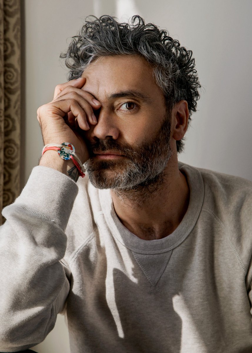 ProjBigScreen's tweet photo. Taika Waititi will direct an adaptation of fantasy detective graphic novel #TheIncal. His upcoming projects:

• Our Flag Means Death
• Thor: Love &amp; Thunder
• Untitled Star Wars Film
• Next Goal Wins
• Akira
• The Time Bandits
• Flash Gordon
• The Incal https://t.co/4fIrm9bCOU