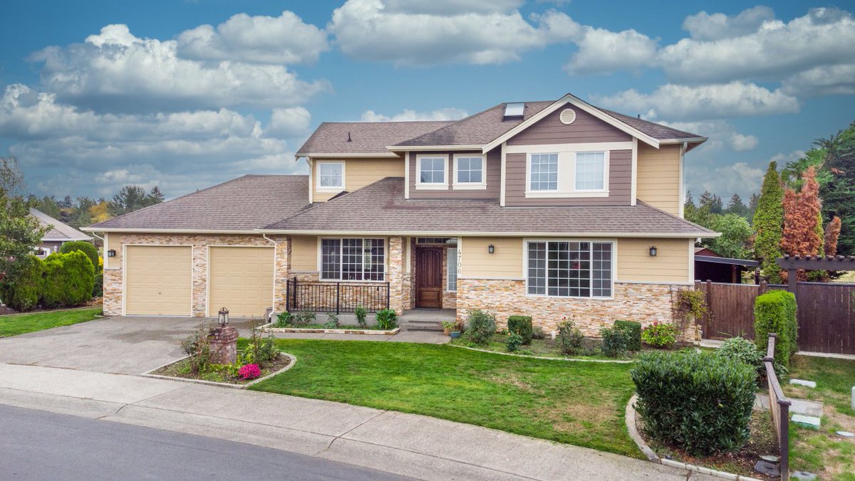 savvy_lane's tweet photo. New listing alert 🚨 This #SavvySeller is saving thousands in listing commissions. Swipe ➡️ to see how easy it is to list with Savvy Lane and how much they are saving. 💯

#ReTech #PropTech #SavvyLane #FSBO #RealEstate #Sold https://t.co/AvOTpqRz9V