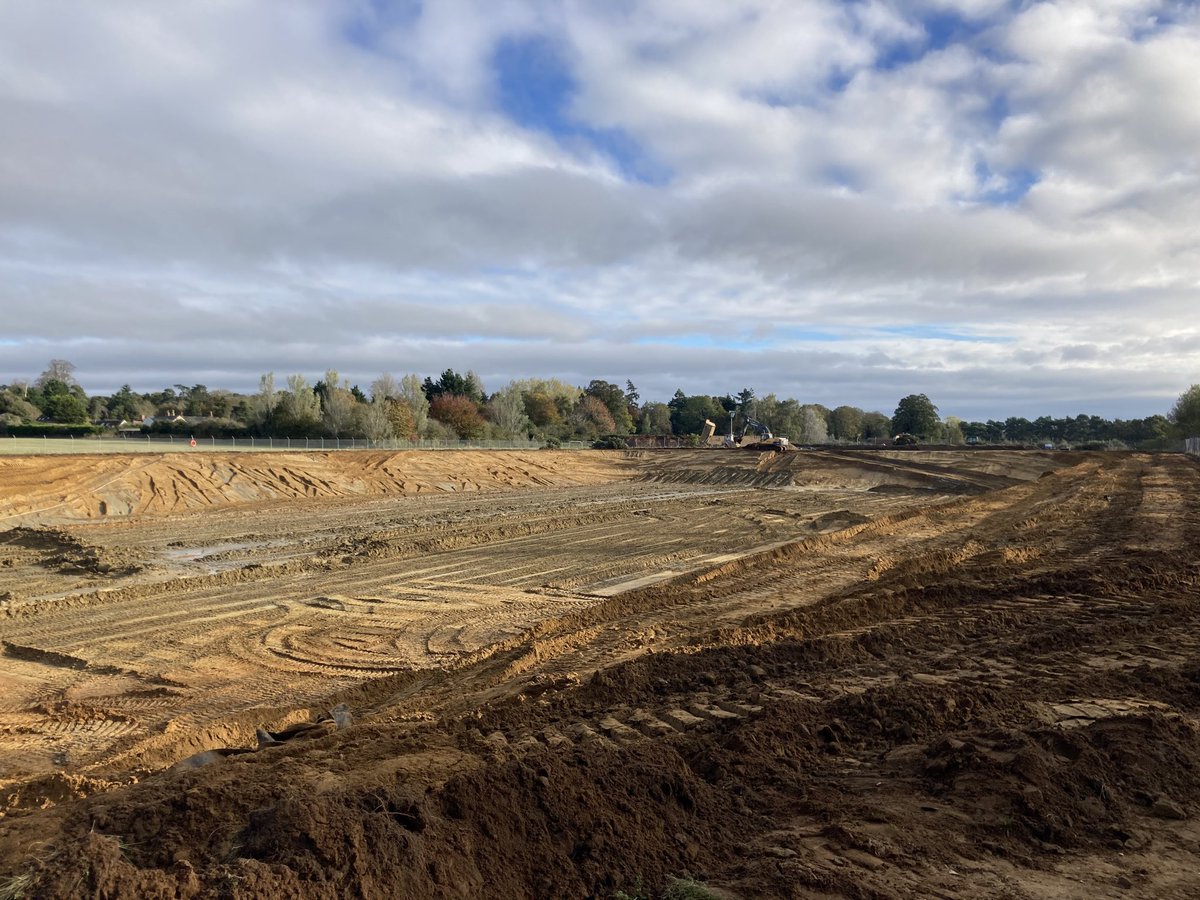 Frilford Heath GC Courses & Estates tweet media