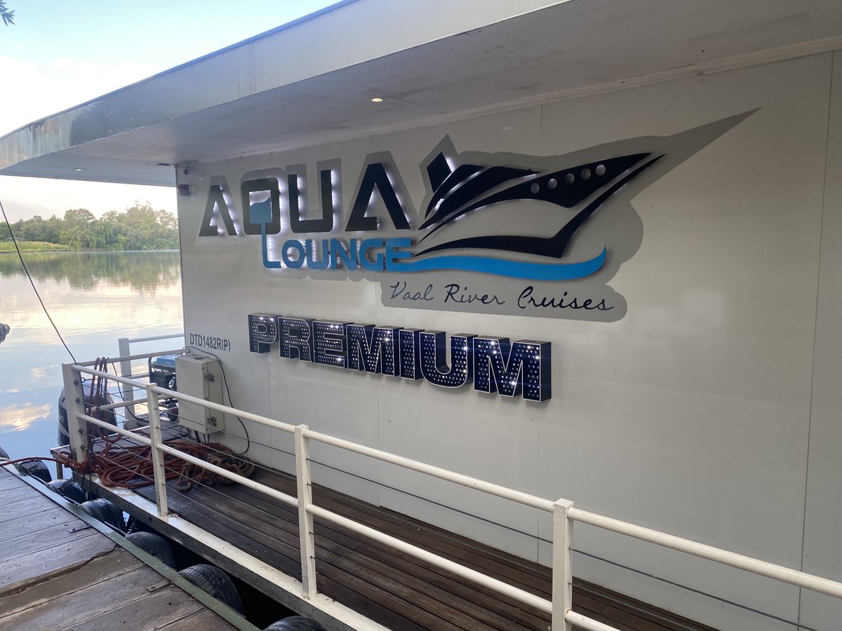MrCatalystCoC's tweet photo. Boat Cruise …..07 Nov 2021 https://t.co/ypiOw7oaMc