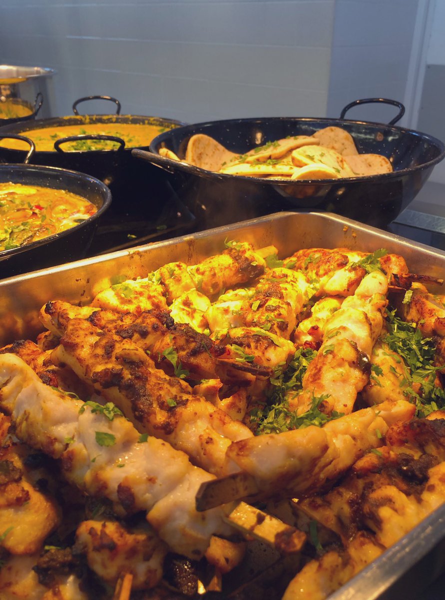 MerchiFood's tweet photo. International Week Day Four: INDIA 🇮🇳 @ChartwellsInd #curryfestival #India #indianday https://t.co/9k78i1rxXQ