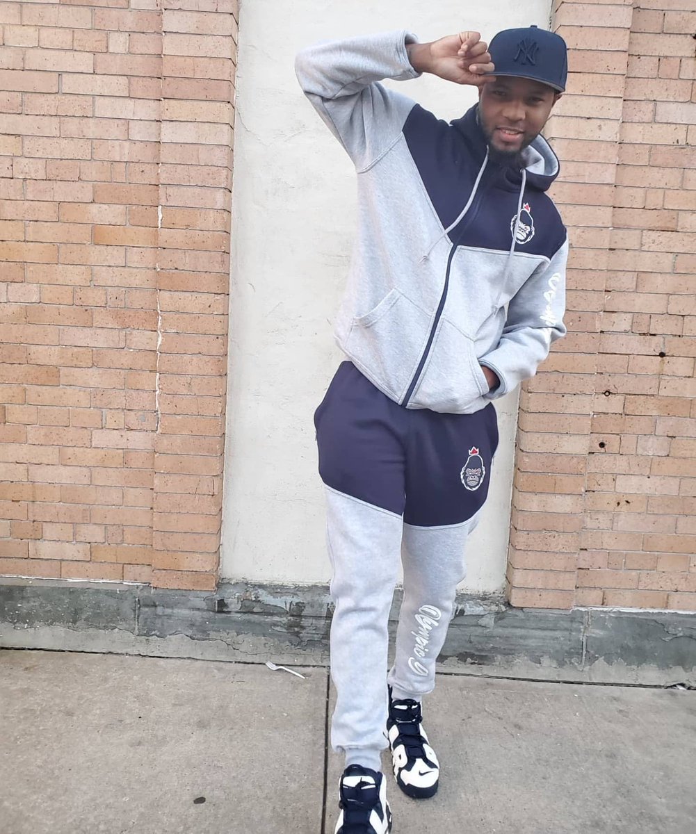 Duffle_ks's tweet photo. My mindset is take this shxt to new heights, new levels-Kingself
#kingselfthebrand
#TheKingsCollection
#BlackOwned
#OlympicG https://t.co/kSJvQlCRsO