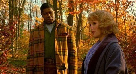 CampusTrainer's tweet photo. What movies have you fallen in love with this time of year? 💘 Find out what Terps are watching in @samlcarey ’s article 🍁🎃☕️

photos via https://t.co/BKnWB685aM 
https://t.co/ZLBxE3Wdw3 https://t.co/ZEXFlFHMY1