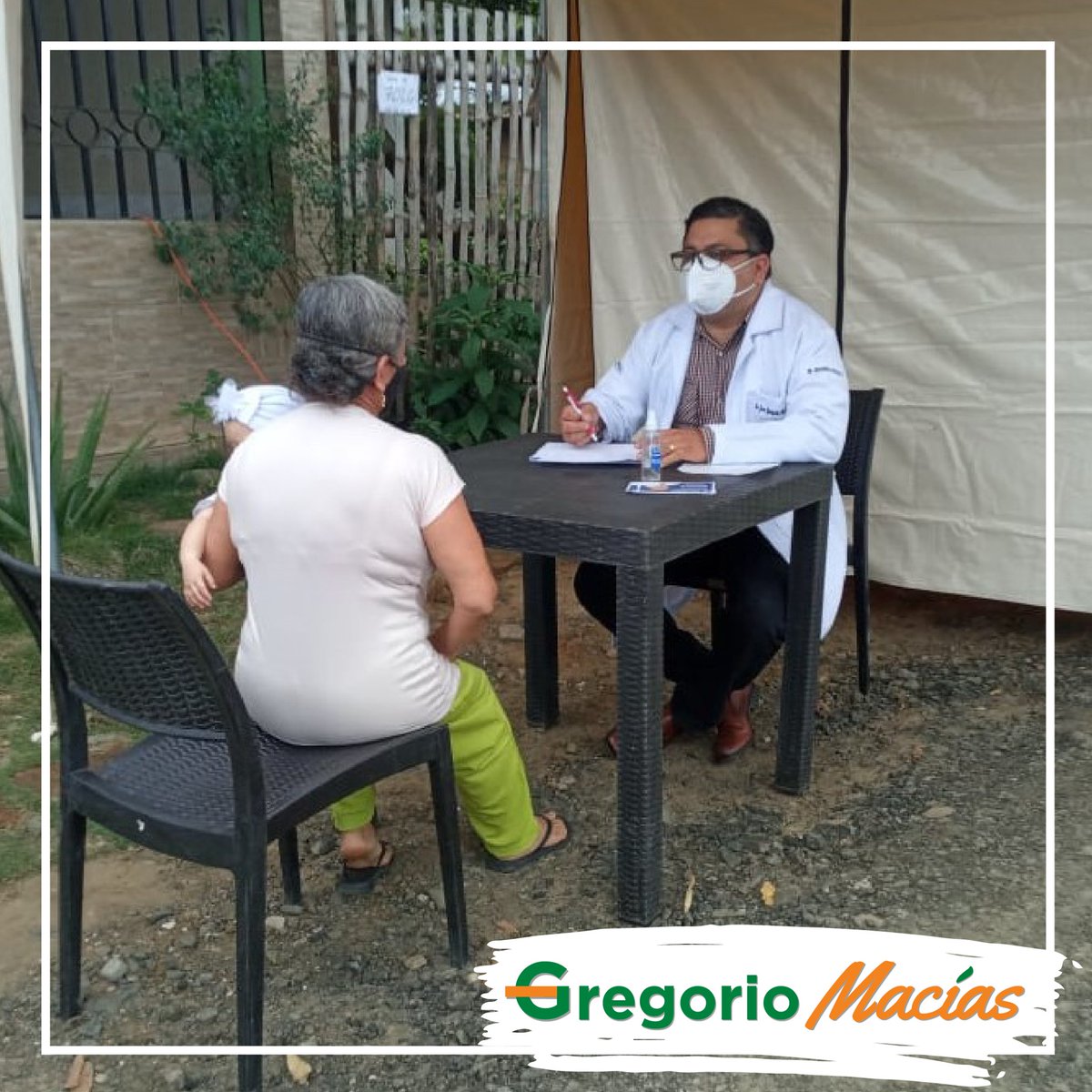 GregorioMaciasR's tweet photo. VISITAMOS | El sitio Caña Brava, con la Brigada Médica para atender a los habitantes de este sector de #SantaAna. ¡Vamos juntos por Santa Ana!
#JoséGregorioMacías #CucoMacías #BrigadasMédicas https://t.co/MwU8G86Tcx