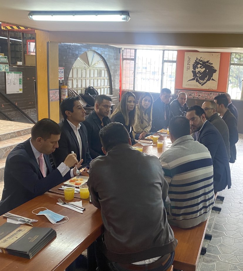 ClubNegociosCol's tweet photo. Desayuno Empresarial !!! https://t.co/He38cqXIEo