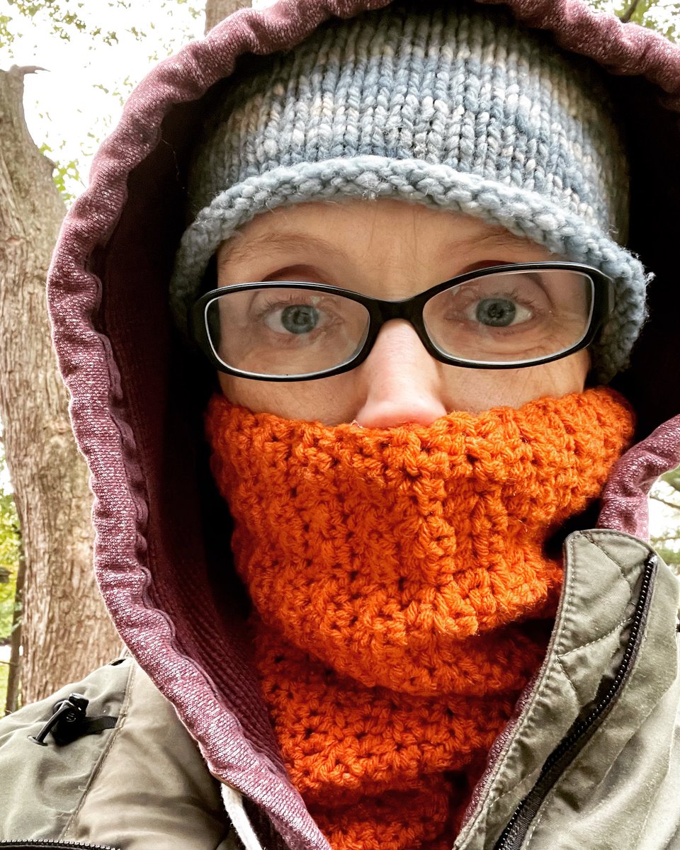 madewithloving1's tweet photo. I’m slowly learning to comfort and care for myself just as much as I try to do for others. I recently crocheted this lovely orange neck warmer and decided to claim it for myself. #madewithlovingkindness #selfcare https://t.co/hKV0Dp5JlB