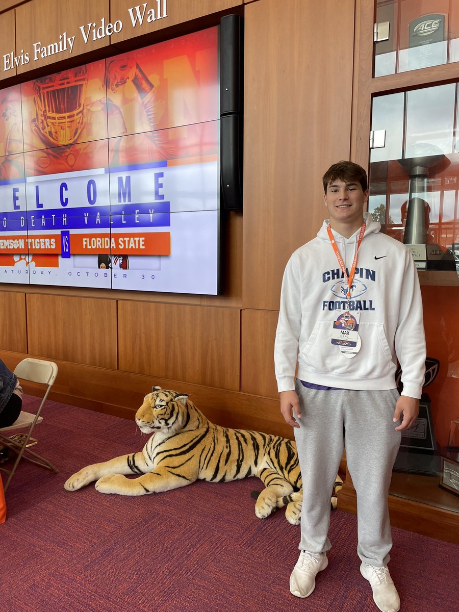 MaxDrag2's tweet image. Thank you @ClemsonFB for the game day visit last weekend! #ALLIN
#GoTigers
@JordanSorrells5
@coachski_
@CoachStreeter
@CoachJGentry