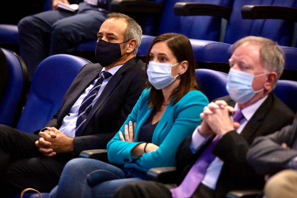 GlobalOmnium's tweet photo. 🙌No ha podido salir mejor!!! Expertos, ideas, apuestas…La jornada “𝐄𝐥 𝐢𝐦𝐩𝐚𝐜𝐭𝐨 𝐝𝐞 𝐥𝐚𝐬 𝐭𝐞𝐜𝐧𝐨𝐥𝐨𝐠𝐢́𝐚𝐬 𝐈𝐨𝐓 𝐞𝐧 𝐥𝐨𝐬 𝐚𝐛𝐚𝐬𝐭𝐞𝐜𝐢𝐦𝐢𝐞𝐧𝐭𝐨𝐬 𝐝𝐞 𝐚𝐠𝐮𝐚” 💧organizada por @AeasAgua y #GlobalOmnium ha cumplido ls expectativas 🔝 https://t.co/IKMuW3Osvy