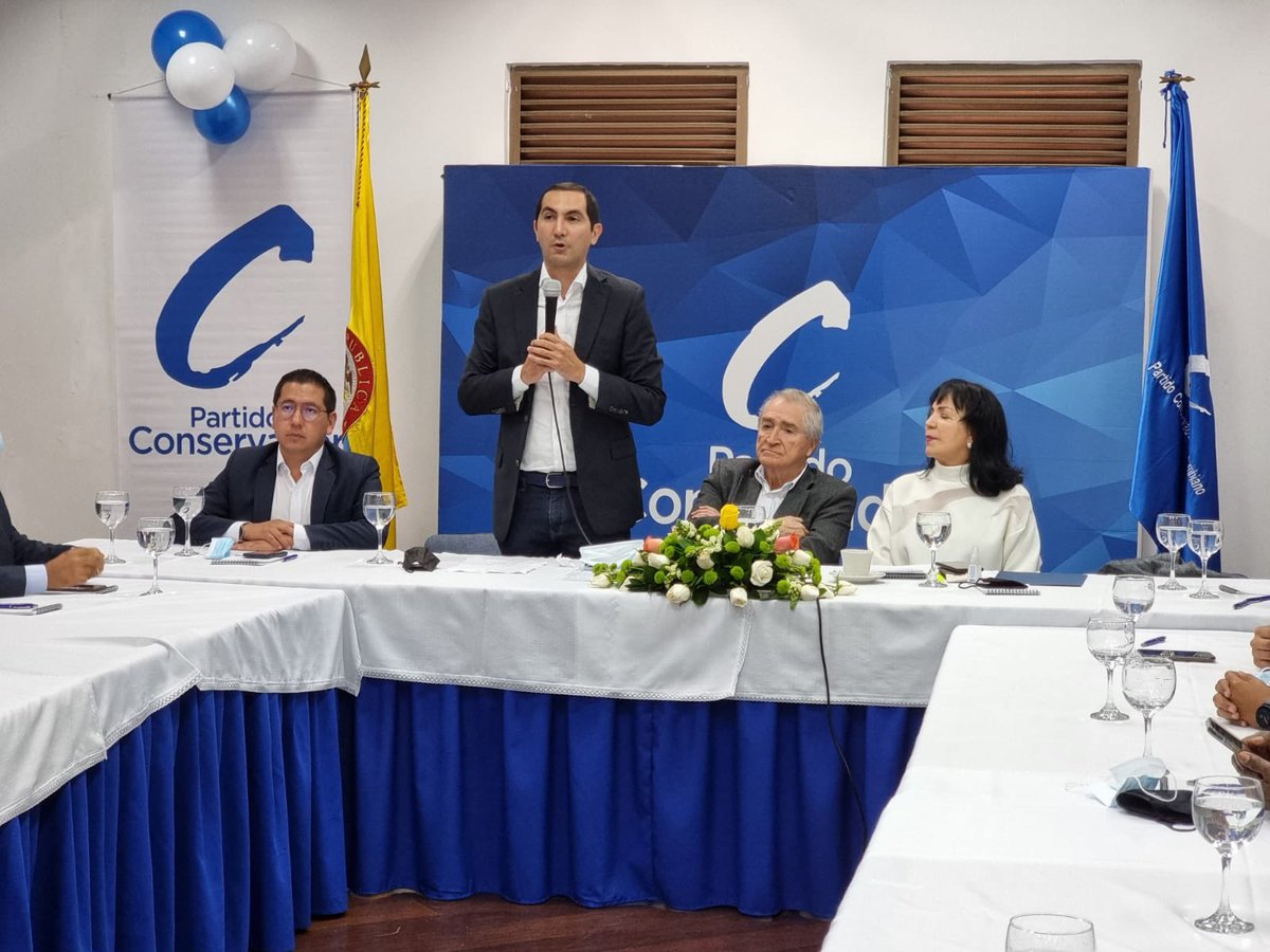 soyconservador's tweet photo. Por unanimidad el Directorio Nacional Consevador proclamó a @DavidBarguil como candidato único a la Presidencia de la República de Colombia. #BarguilPresidente 

#Elecciones2022 https://t.co/iSiSybNZqd