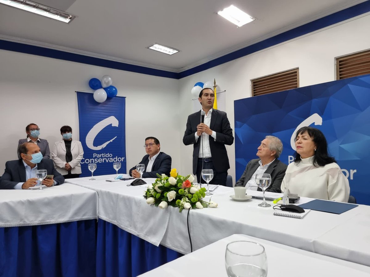 soyconservador's tweet photo. Por unanimidad el Directorio Nacional Consevador proclamó a @DavidBarguil como candidato único a la Presidencia de la República de Colombia. #BarguilPresidente 

#Elecciones2022 https://t.co/iSiSybNZqd
