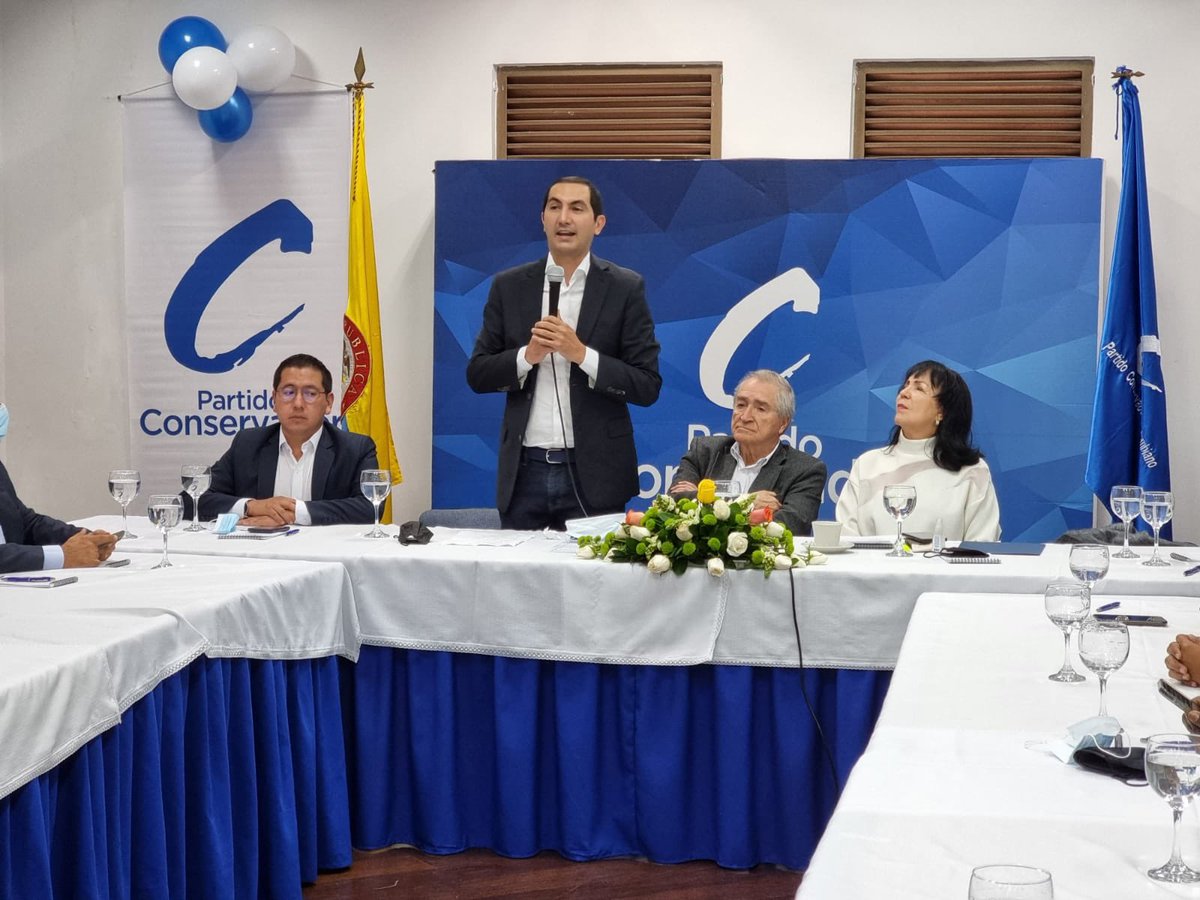 soyconservador's tweet photo. Por unanimidad el Directorio Nacional Consevador proclamó a @DavidBarguil como candidato único a la Presidencia de la República de Colombia. #BarguilPresidente 

#Elecciones2022 https://t.co/iSiSybNZqd
