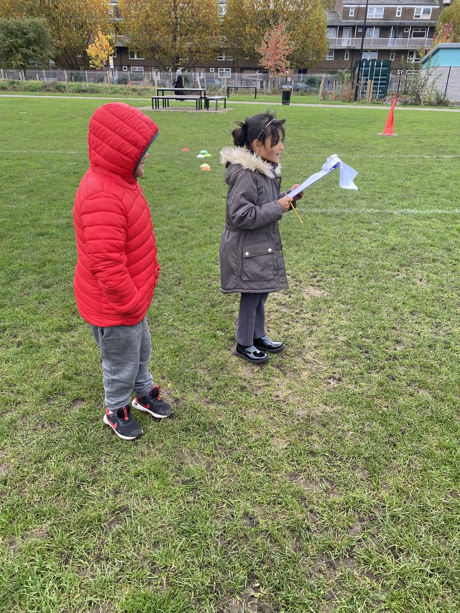 MayflowerSch's tweet photo. Bartlett Park is out blank canvas for our Celebration City. We went there to explore the area and think about the different ways we can utilise the space for our play area. #Haring #DT #AlisonBrooksArc #ArupGroup https://t.co/0Fov5UP8OS